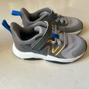 Brand new toddler new balance sneakers